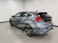 2018 Volvo V40