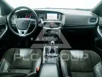 2018 Volvo V40