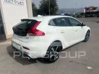 2018 Volvo V40