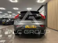 2018 Volvo V40