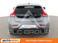 2018 Volvo V40