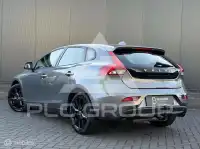 2018 Volvo V40