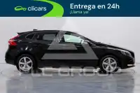 2018 Volvo V40