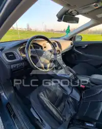 2018 Volvo V40