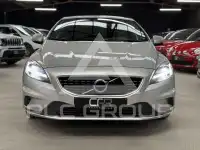 2018 Volvo V40