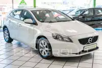 2018 Volvo V40