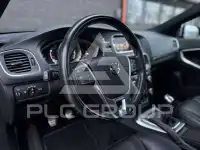 2018 Volvo V40