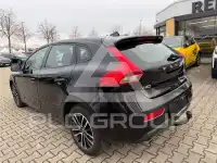 2018 Volvo V40