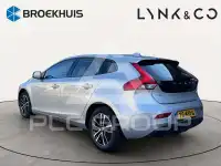 2018 Volvo V40