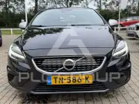 2018 Volvo V40