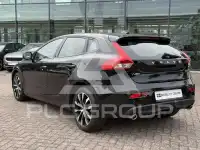 2018 Volvo V40