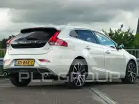 2018 Volvo V40