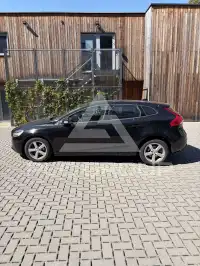 2018 Volvo V40