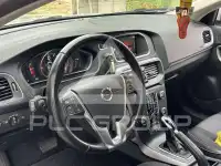 2018 Volvo V40