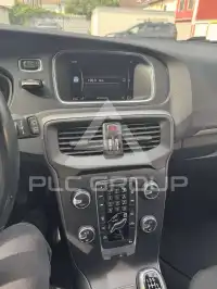 2018 Volvo V40