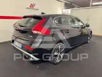 2018 Volvo V40