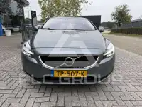 2018 Volvo V40