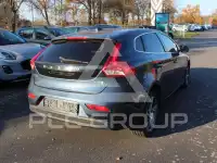 2018 Volvo V40