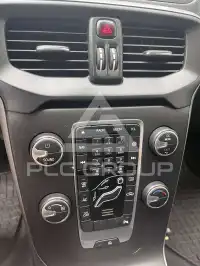 2018 Volvo V40