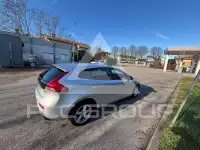 2018 Volvo V40