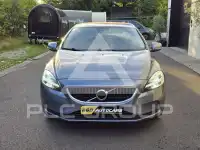 2018 Volvo V40