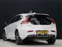 2018 Volvo V40