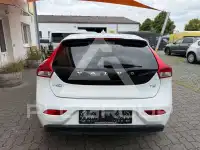 2018 Volvo V40
