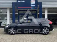2018 Volvo V40