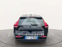 2018 Volvo V40