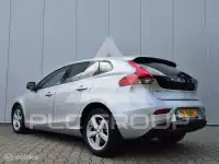 2018 Volvo V40