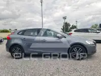 2018 Volvo V40