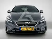 2018 Volvo V40