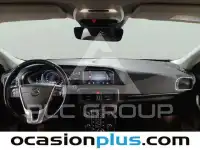 2018 Volvo V40