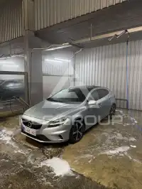 2018 Volvo V40