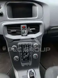2018 Volvo V40