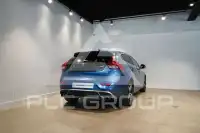 2018 Volvo V40
