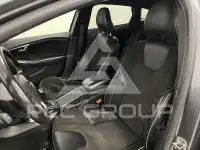 2018 Volvo V40