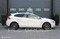 2018 Volvo V40