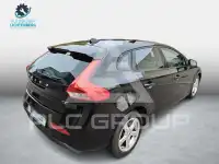 2018 Volvo V40