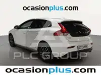 2018 Volvo V40