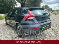 2018 Volvo V40