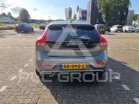 2018 Volvo V40