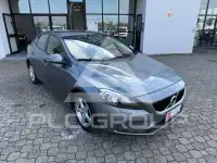 2018 Volvo V40