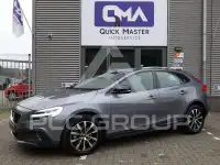2018 Volvo V40