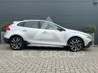 2018 Volvo V40