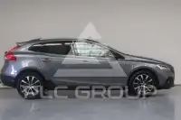 2018 Volvo V40