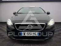 2018 Volvo V40