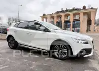 2018 Volvo V40