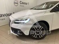 2018 Volvo V40