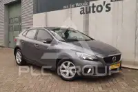 2018 Volvo V40